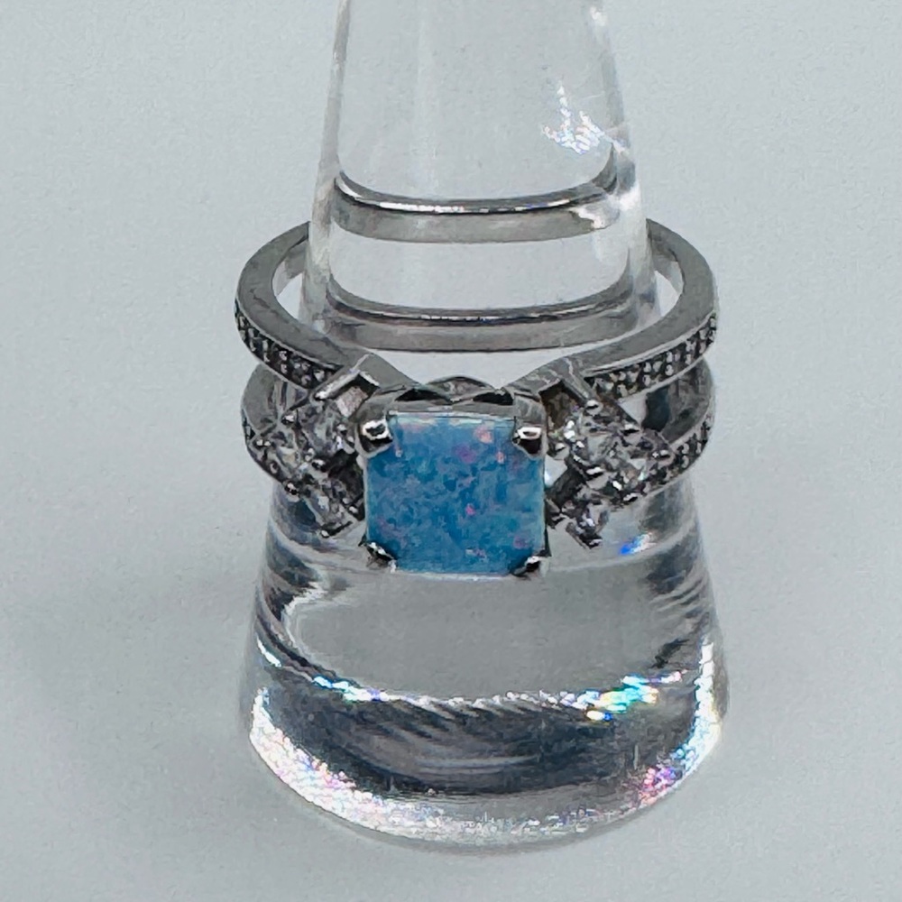 Silver & Blue Fashion Ring | Size 10 | EUC